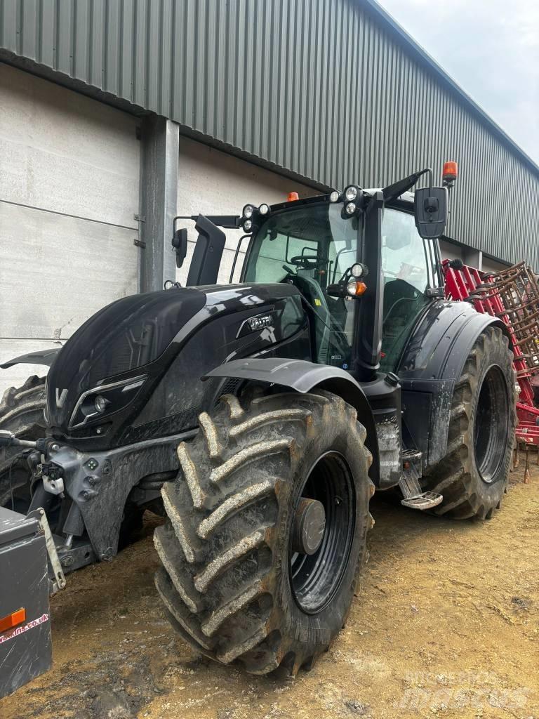 Valtra T 254 V Tractors