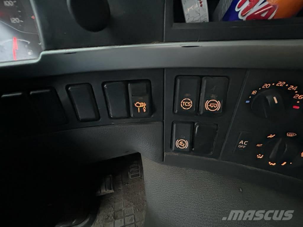 Volvo FM 460 Truck mounted cranes