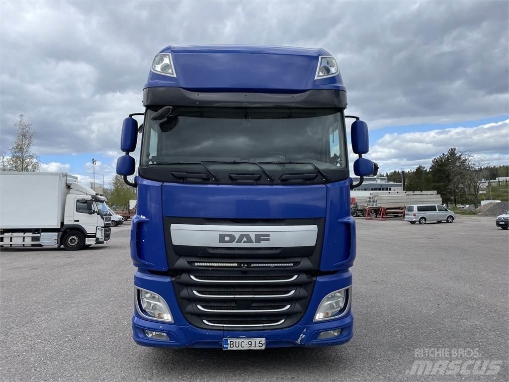 DAF XF510 6x2 Hook lift trucks