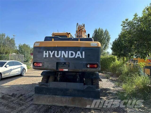 Hyundai 210W Crawler excavators