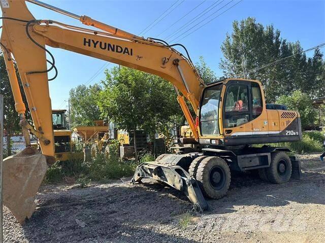 Hyundai 210W Crawler excavators