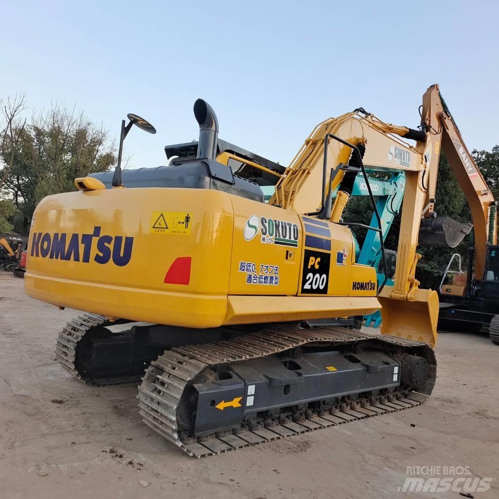 Komatsu PC 200-8 Crawler excavators