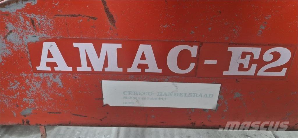 Amac E2 uienlader Potato harvesters
