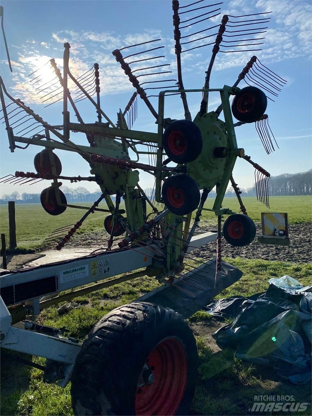 CLAAS liner 3000 Rakes and tedders