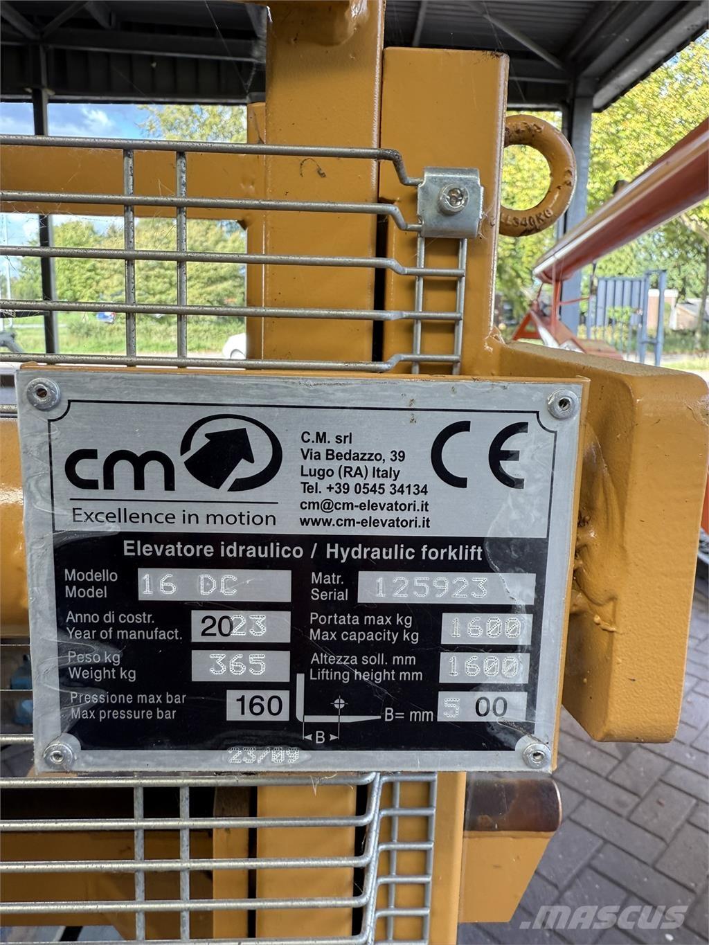 CM 16 DC DUPLEX Other loading and digging and accessories