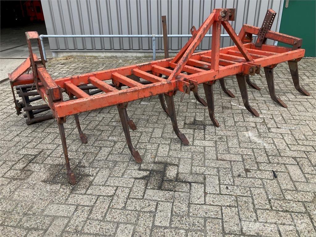 Evers Burma 11-303 Cultivators