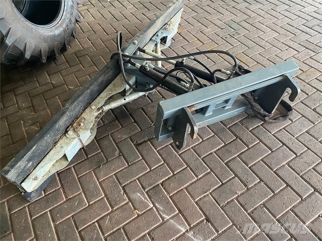 Hemach Voerschuif Farm machinery