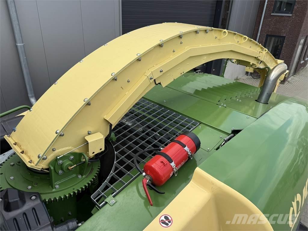 Krone BigX 630 Bale shredders, cutters and unrollers