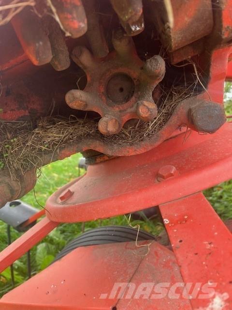 Kuhn GF 10601 TO Rakes and tedders