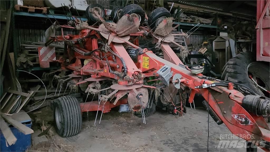 Kuhn GF 13002 Rakes and tedders