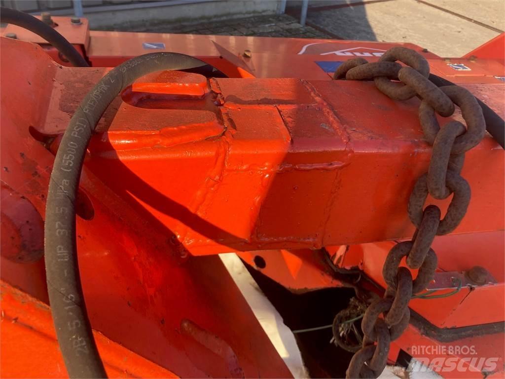 Kuhn GMD 802 F Mowers