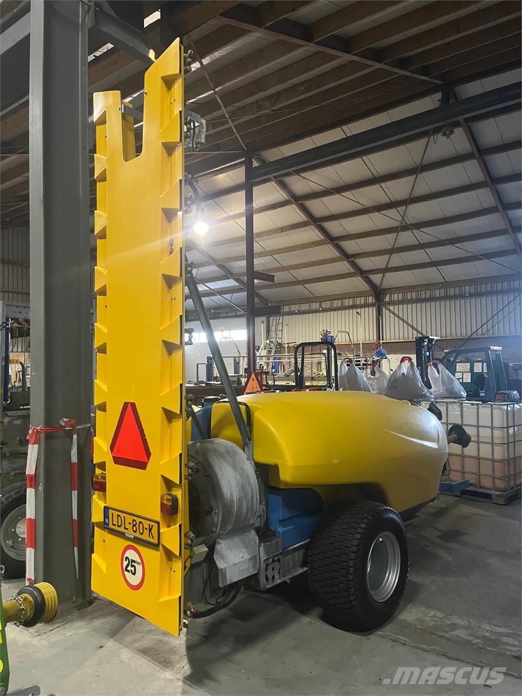  KWH Mistral 1500 Trailed sprayers