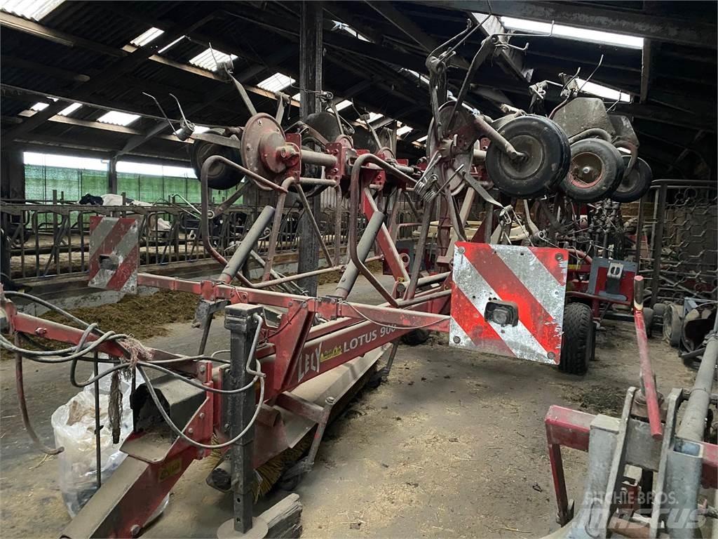 Lely Lotus 900 Rakes and tedders