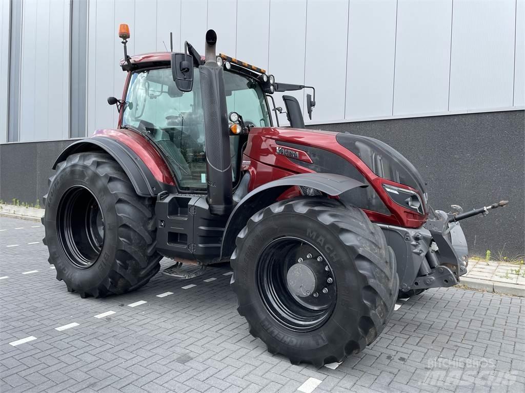 Valtra T 254 Tractors