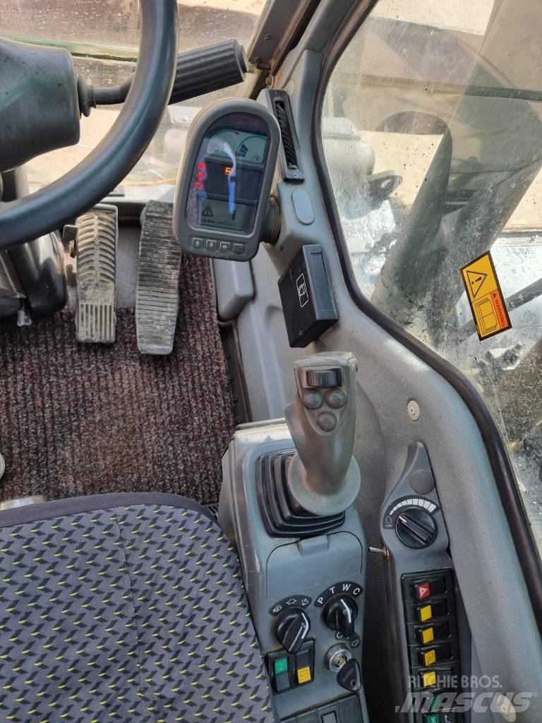 Volvo EW 160 B Wheeled excavators
