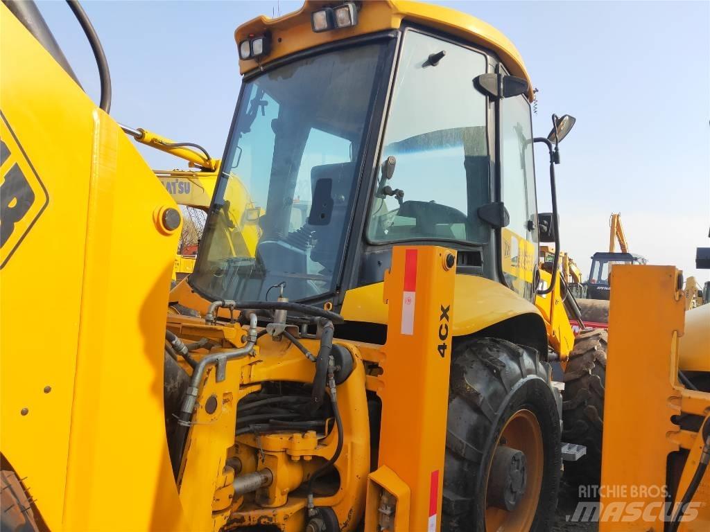 JCB 4CX Backhoe