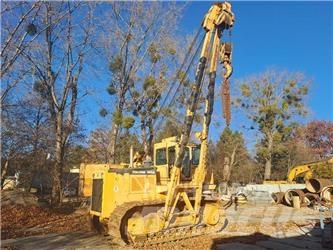 HSW ( Dressta ) SB-60 Pipe layer dozers