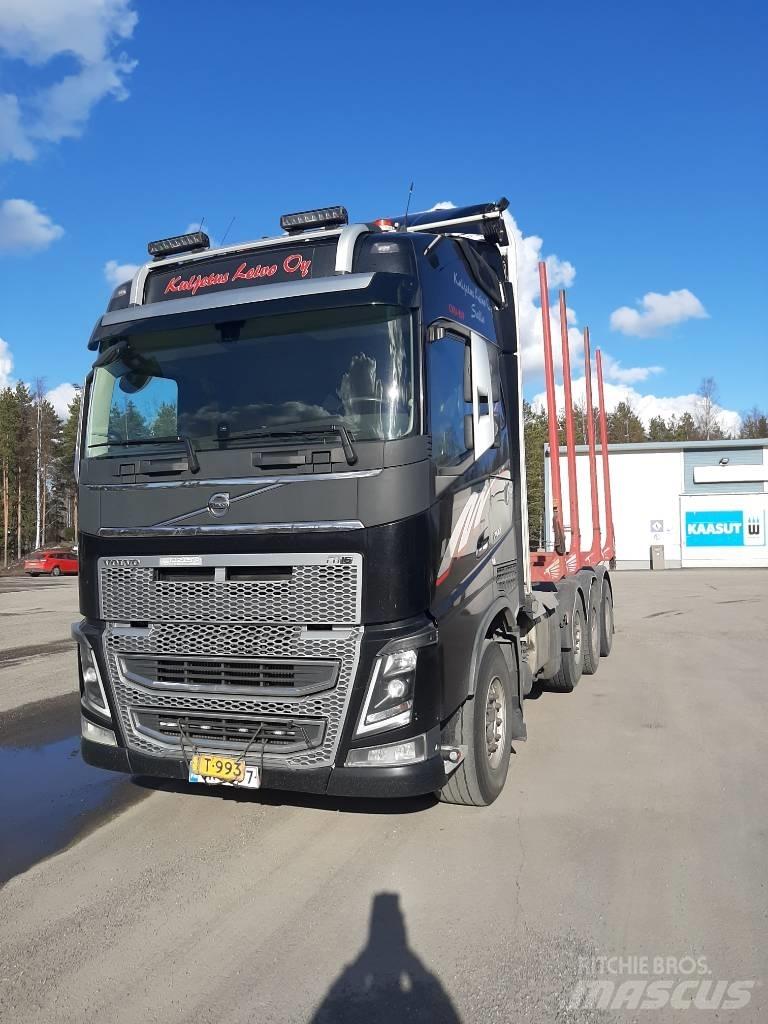 Volvo FH 16 Timber trucks
