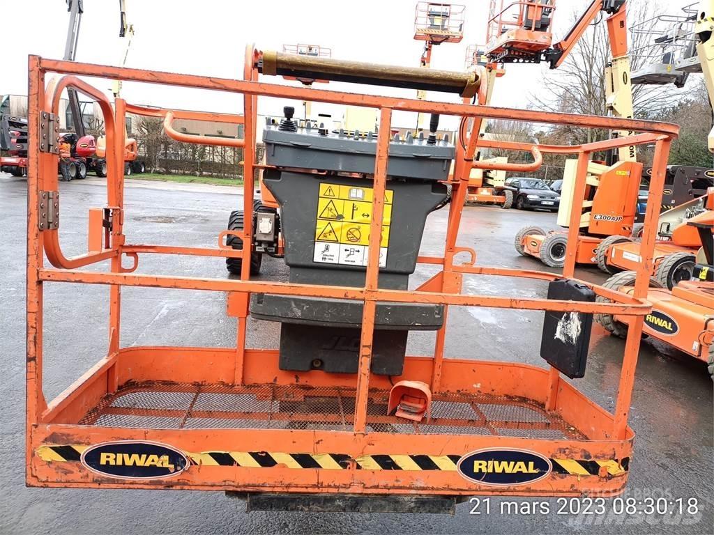 JLG 520AJ Articulated boom lifts