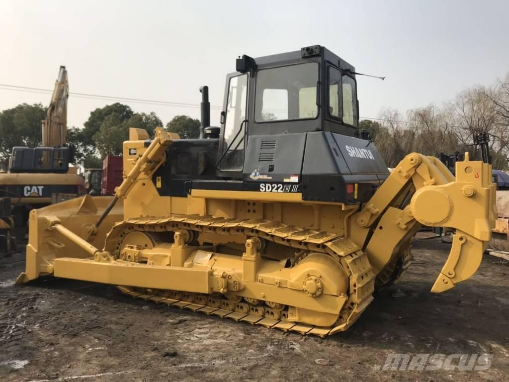 Shantui SD16 Crawler dozers