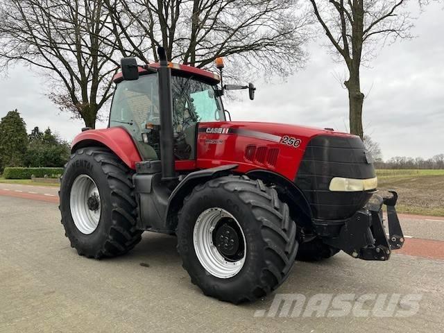 Case IH Magnum 250 Tractors