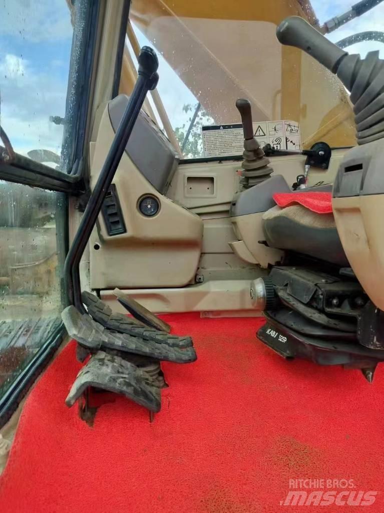 CAT 320 B L Crawler excavators