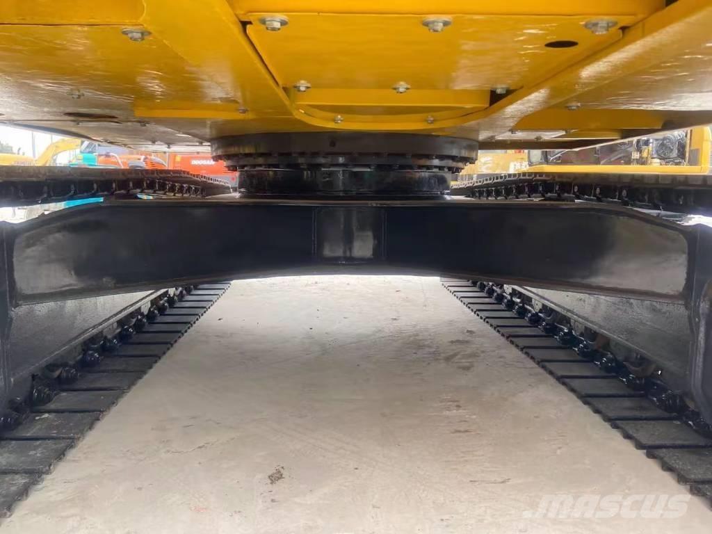 Komatsu PC 130 Crawler excavators