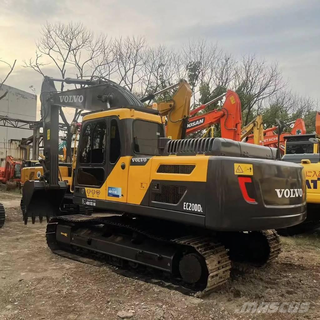 Volvo EC200D Crawler excavators