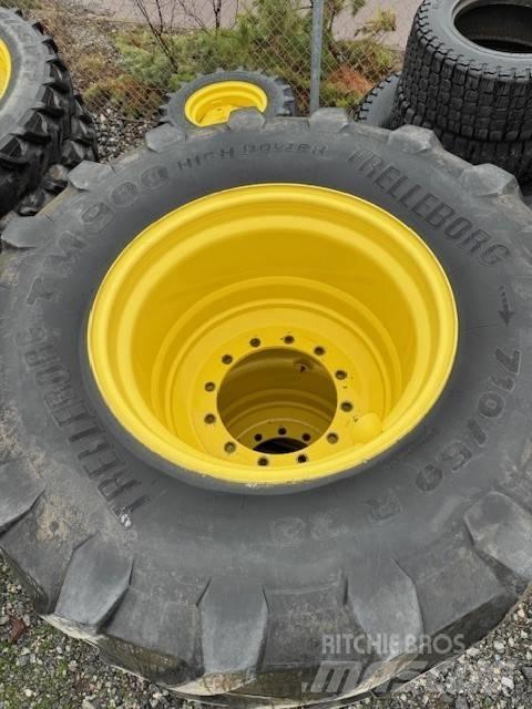 Trelleborg TM 900 Other tractor accessories