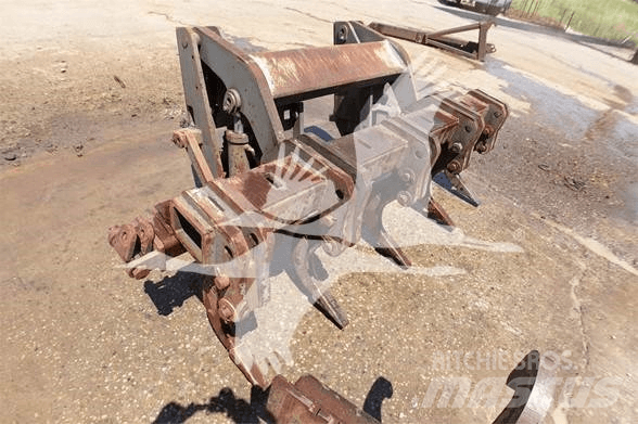 GMC 7000 Tipper trucks
