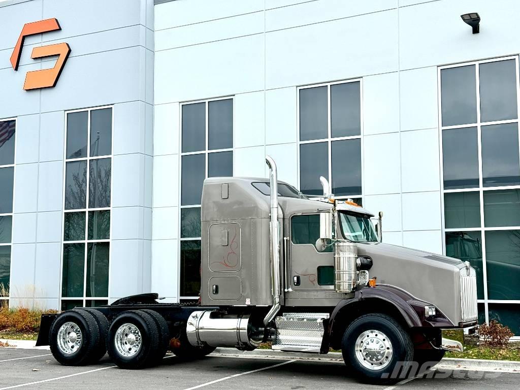 Kenworth T 800 Prime Movers