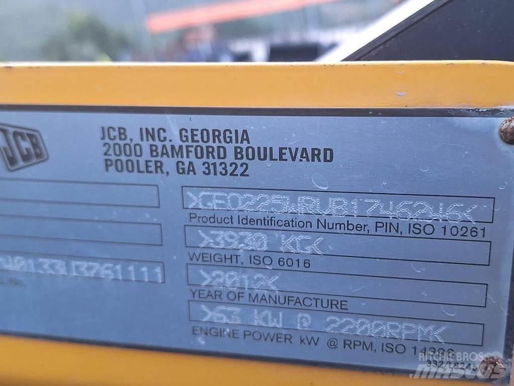 JCB 225 Mini loaders