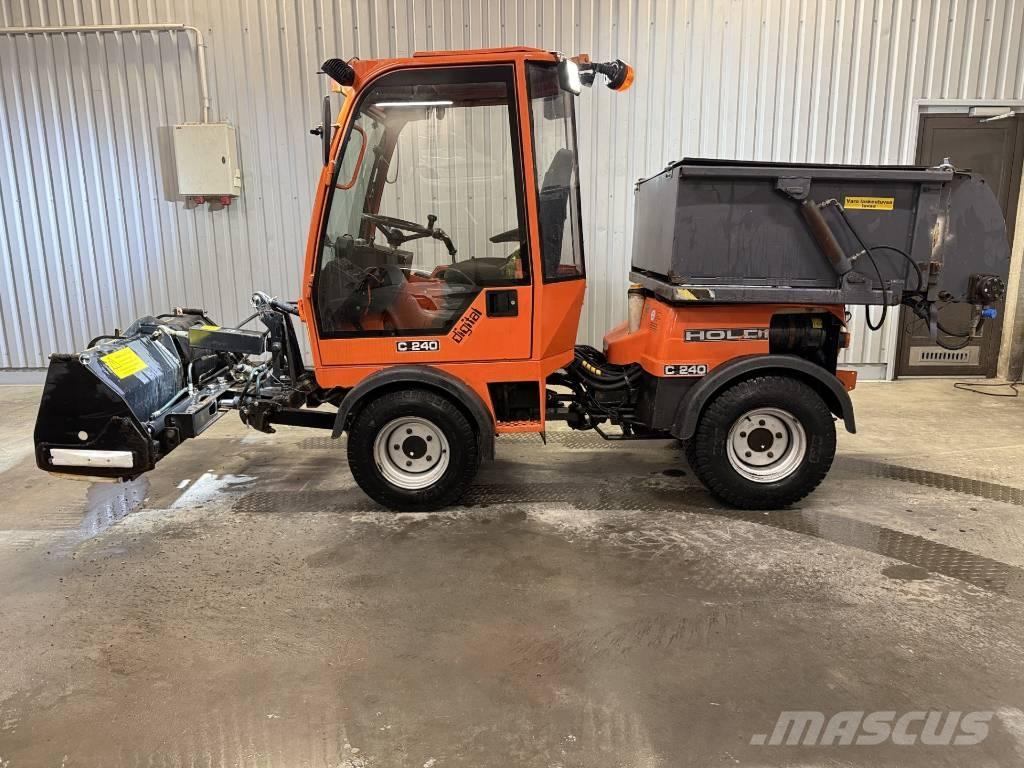 Holder C 240 Utility machines