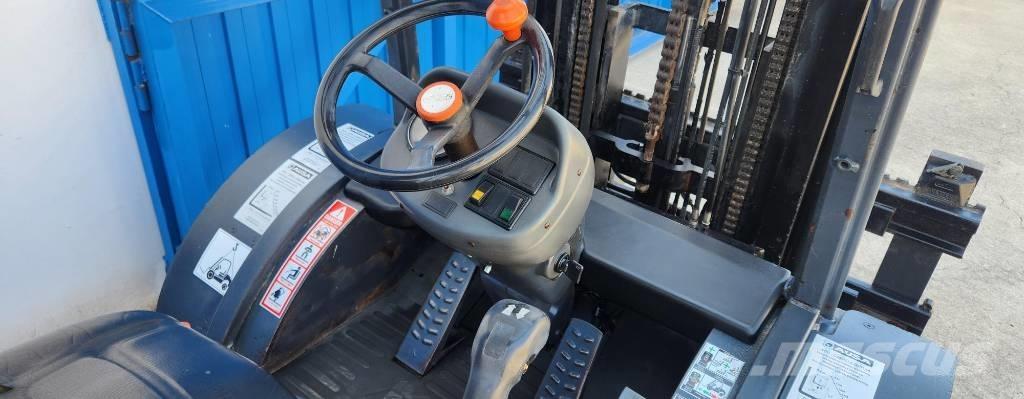 Ausa C 200 H X4 Rough terrain truck