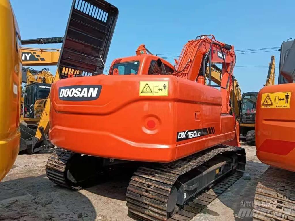 Doosan DX150 Mini excavators  7t - 12t