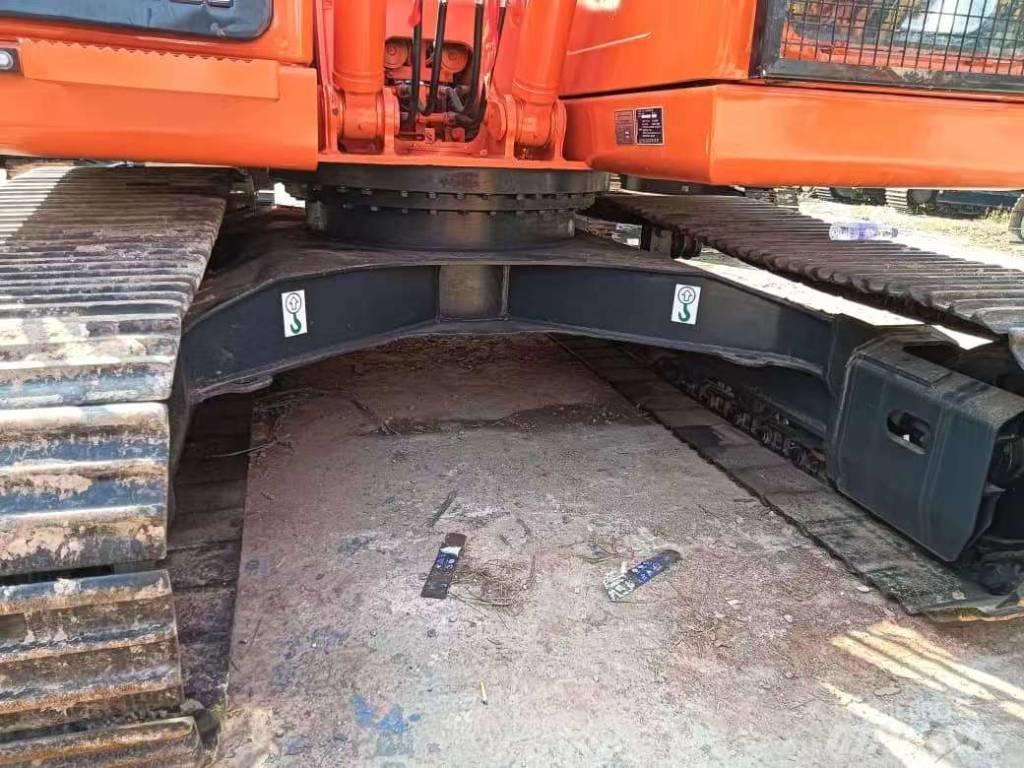 Doosan DX150 Mini excavators  7t - 12t