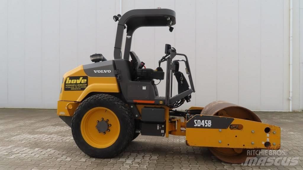 Volvo SD 45 B Single drum rollers