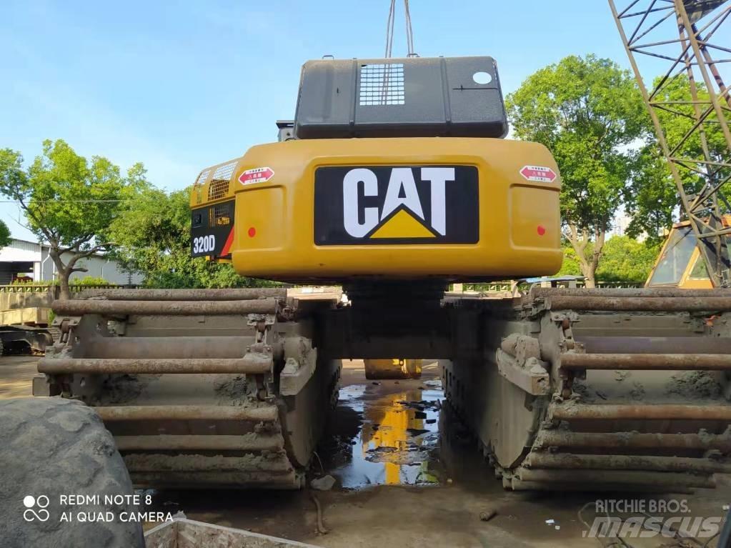 CATERILLAR 320D Amphibious Excavators