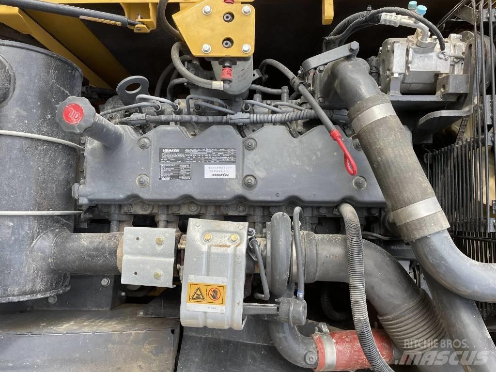 Komatsu PC200-8 Crawler excavators