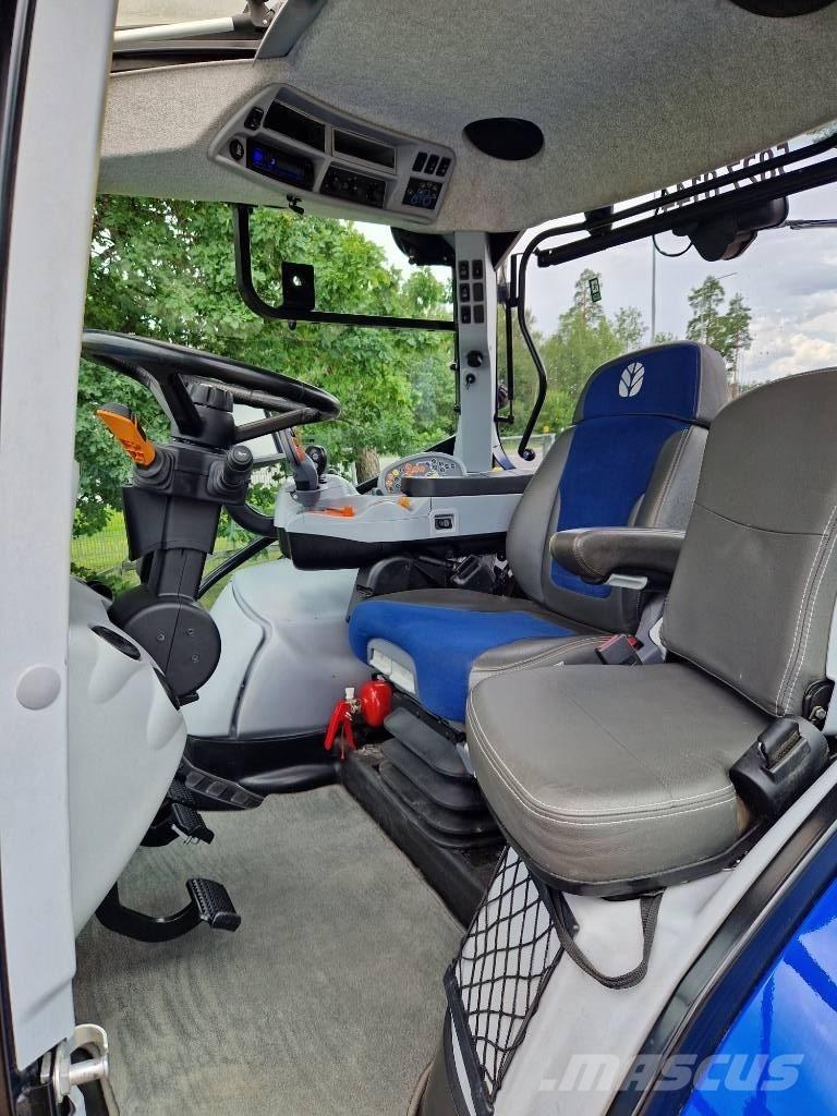 New Holland T 7.245 Tractors