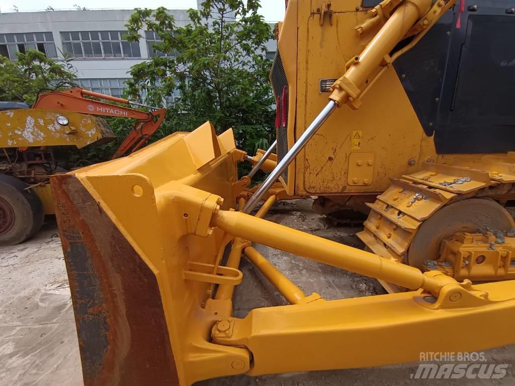 Shantui SD 32 Crawler dozers