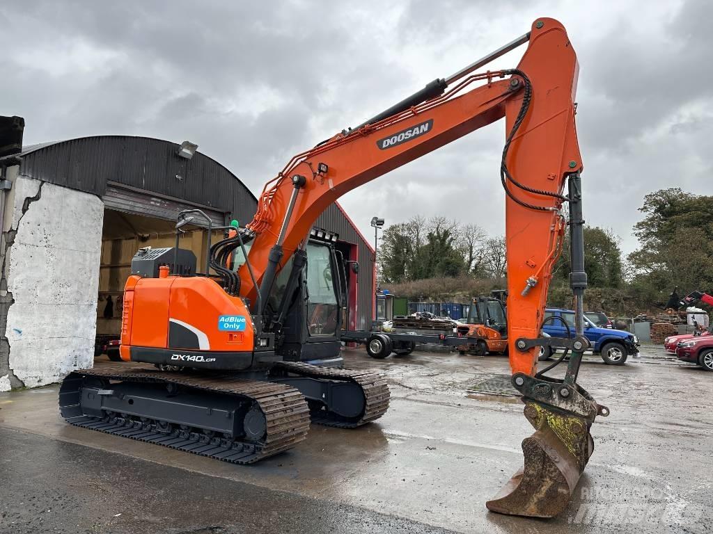 Doosan DX 140 LCR Crawler excavators