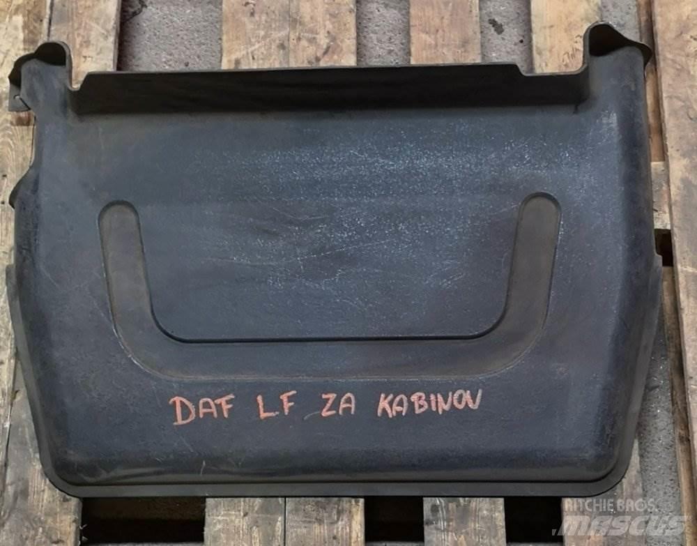 DAF LF KRYT ZA KABINOU Cabins and interior