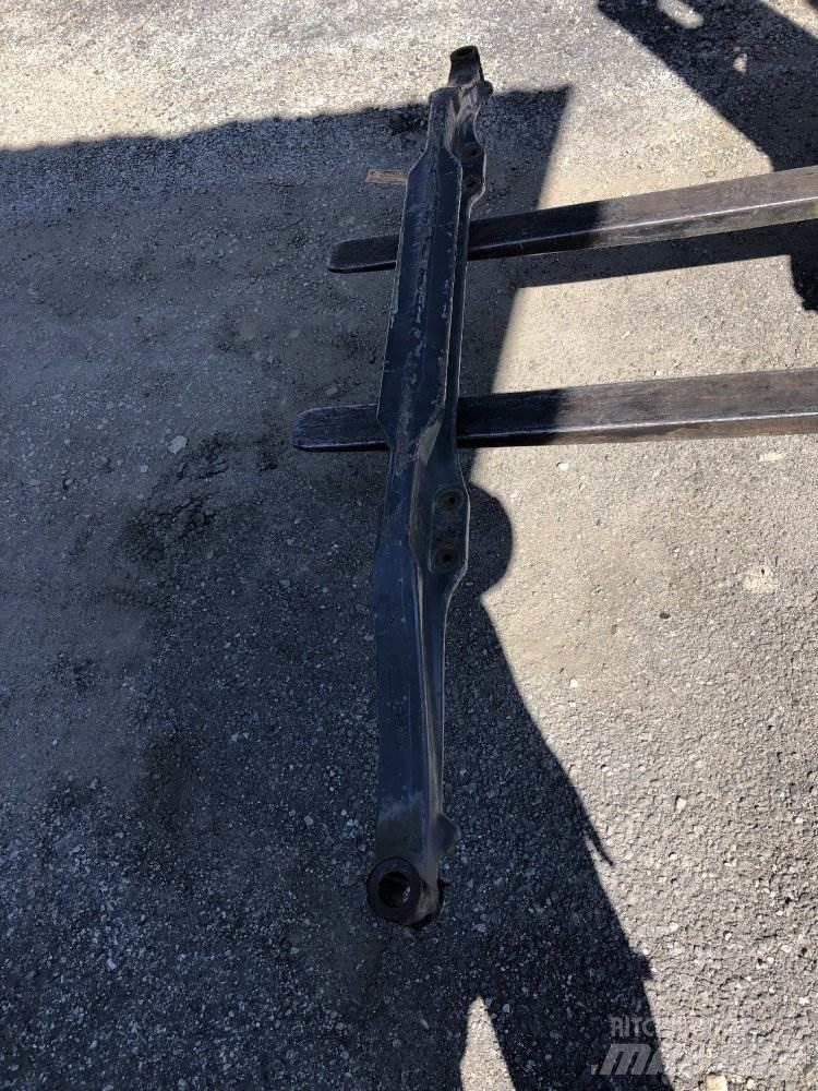 DAF LF PŘEDNÍ NÁPRAVNICE Axles