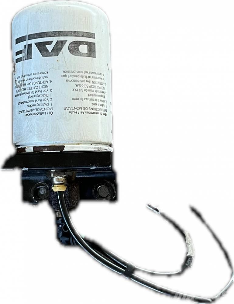 DAF LF VZDUCHOVÝ FILTR Other components