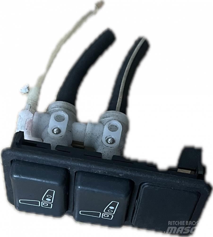  PŘEPÍNAČ DAF LF, CF, XF Other components