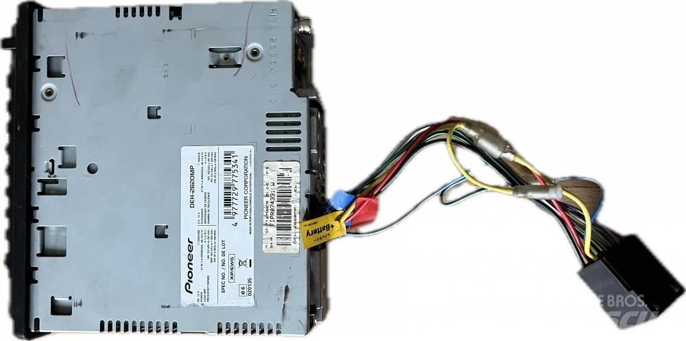  RÁDIO Other components