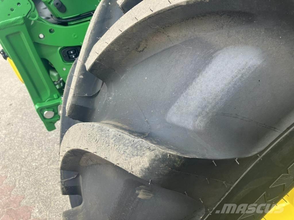 John Deere 6R215 Tractors