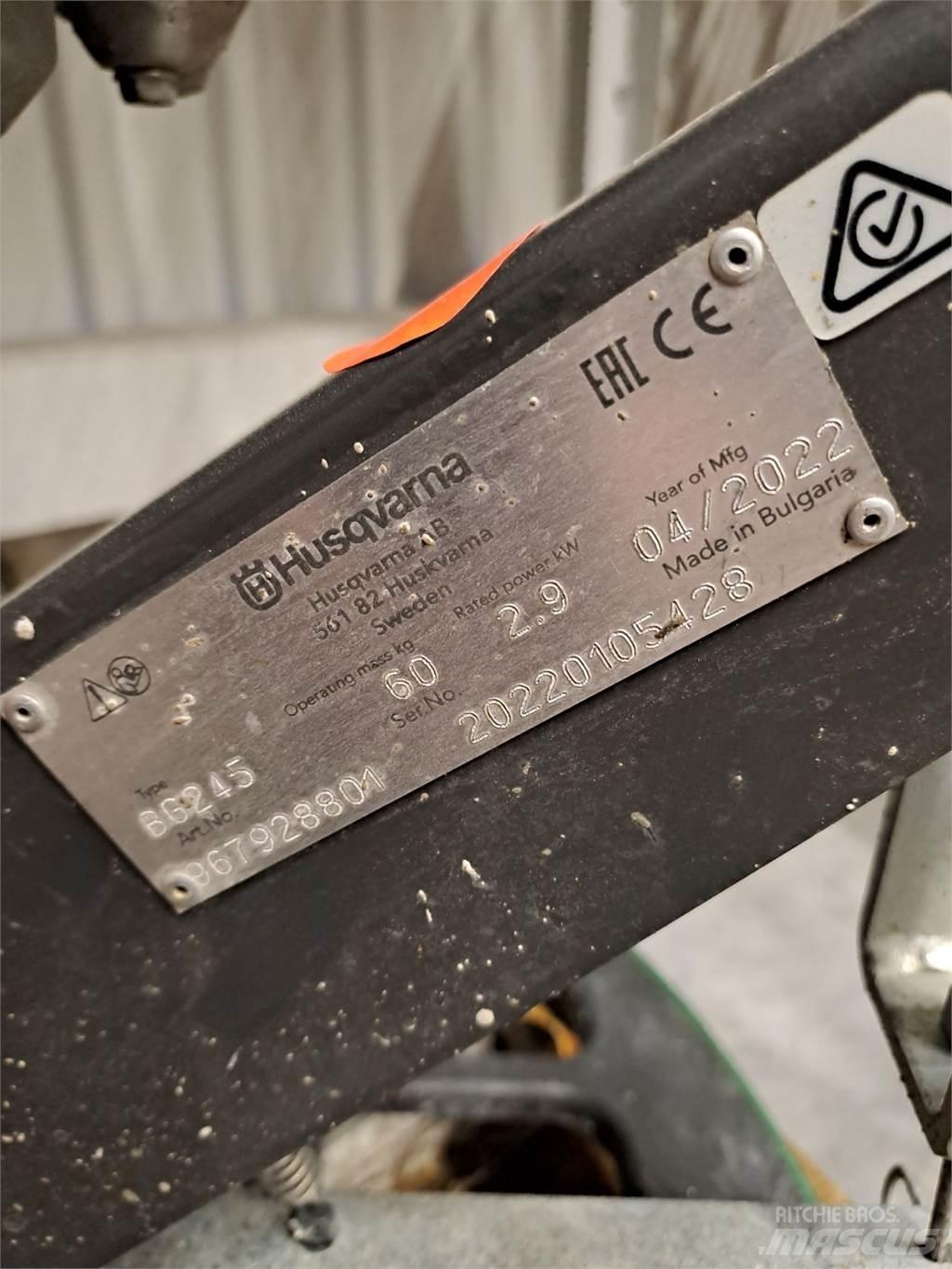 Husqvarna BG245 Plate compactors