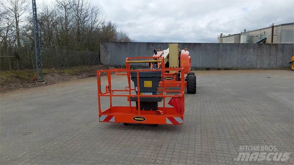 JLG 520AJ Articulated boom lifts